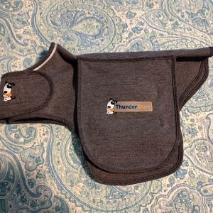 Thundershirt size Small